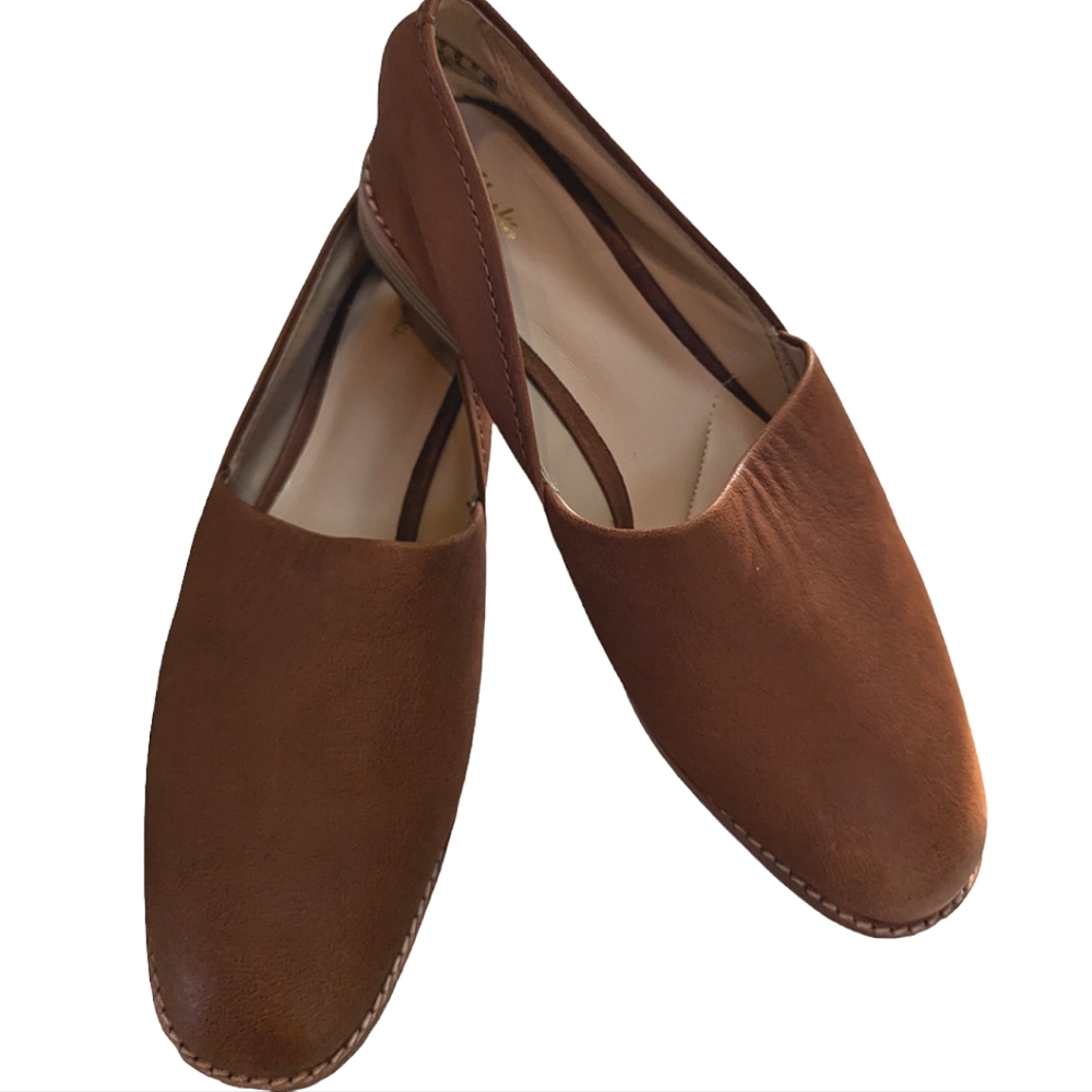 Clark's, Pure Easy, tan leather shoes. 9.5